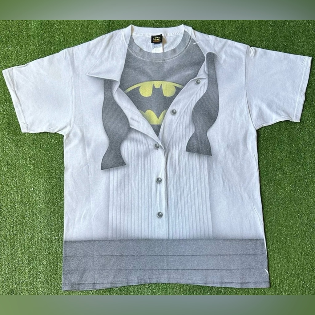Batman Bruce Wayne Tuxedo Dc Comics T Shirt Mens Size Xl 2014 Batman Bruce Wayne Tuxedo Dc Comics T Shirt Mens Size Xl 2014